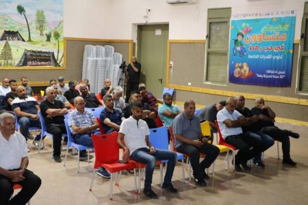 اشهار كتاب " تعاليل على ضوء القنديل" للكاتب سليمان السرور في المكتبة العامة رهط